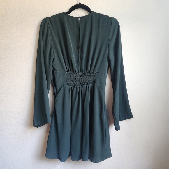 Dynamite Flare Dress with Waist Detail Size Small - Picture 2 of 4